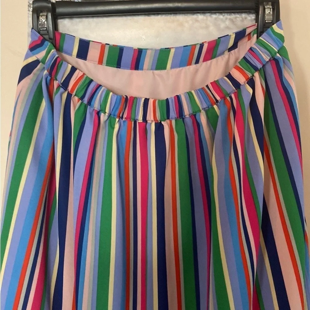 A new day women sz-S, stripped asymmetrical skirt- great gently used garment